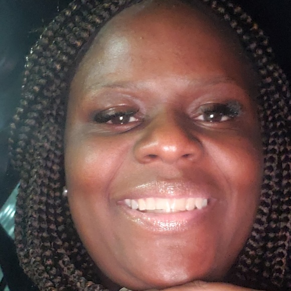 ebony3272